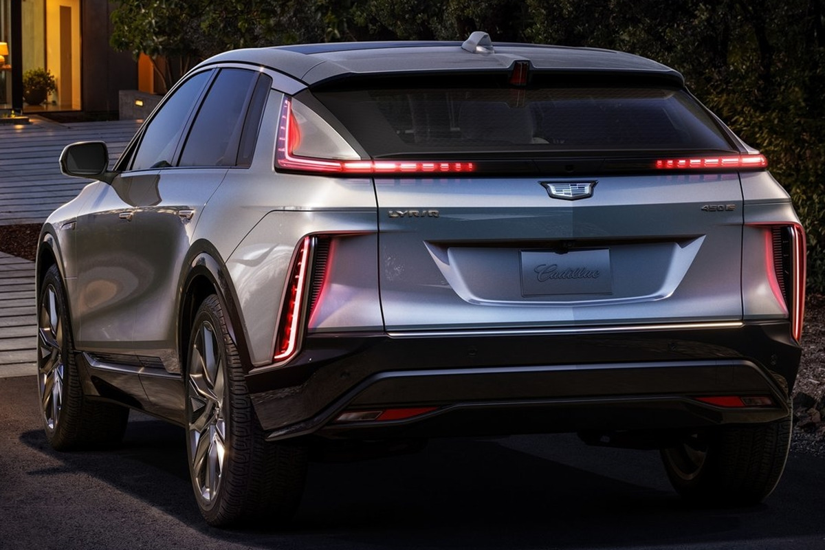 Cadillac-Lyriq-2023-1280-08.jpg
