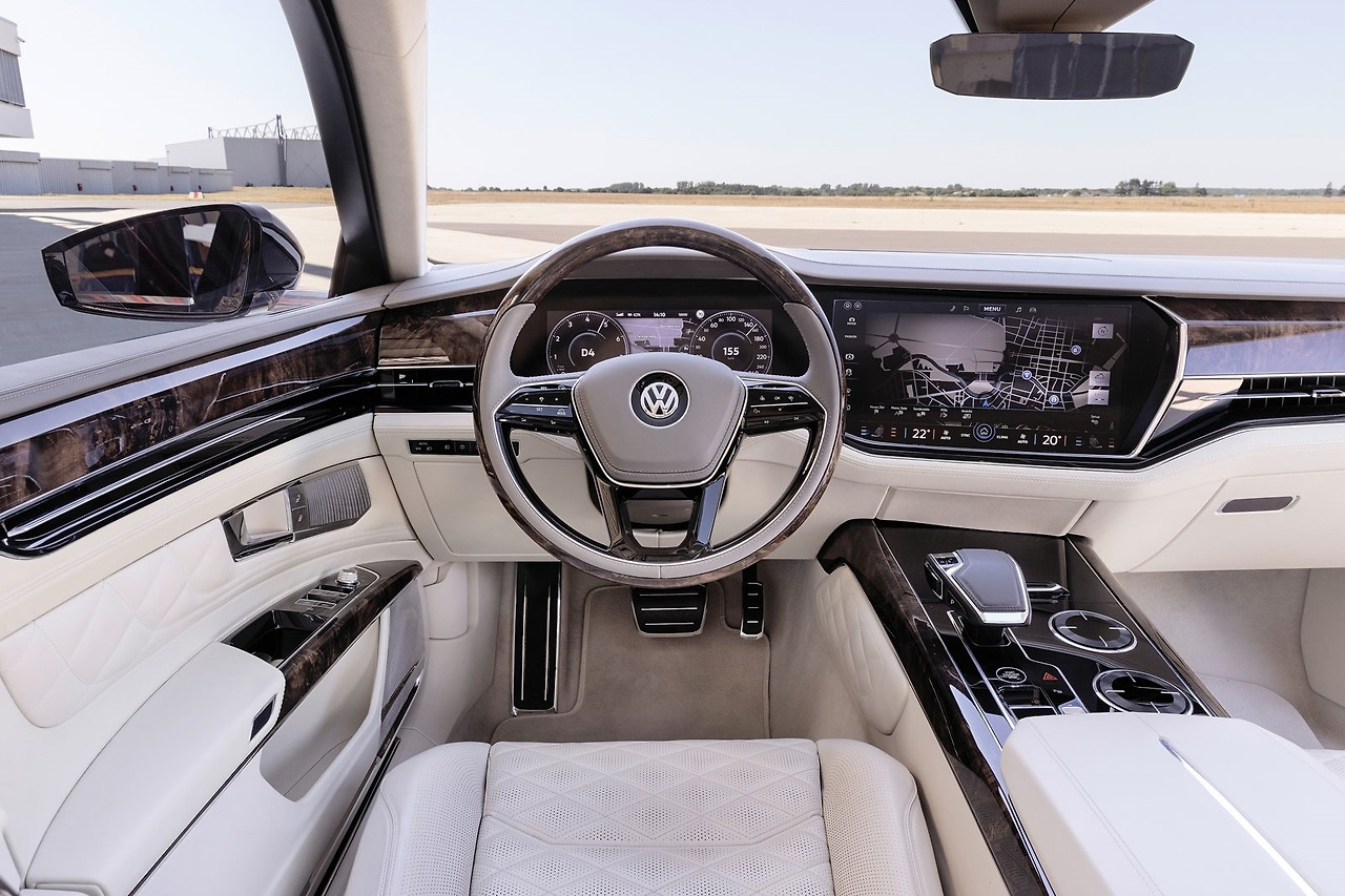 Volkswagen-Phaeton_D2_Concept-2016-1600-07.jpg