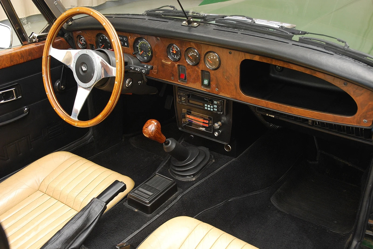 2_쌍용 칼리스타_Hyman LTD.jpg