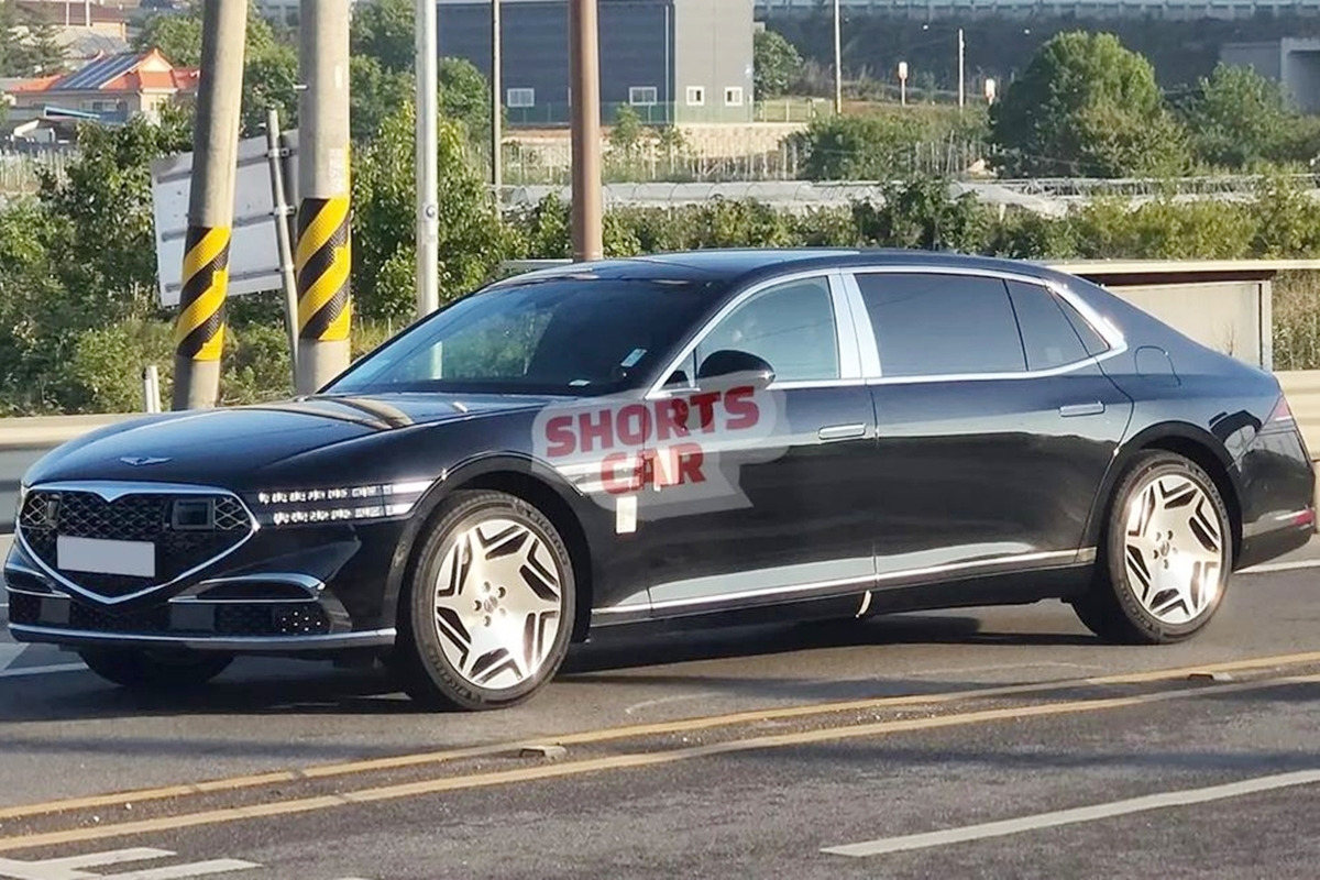 6_제네시스 G90 레벨 3 테스트카_인스타그램 'shorts_car'.jpg