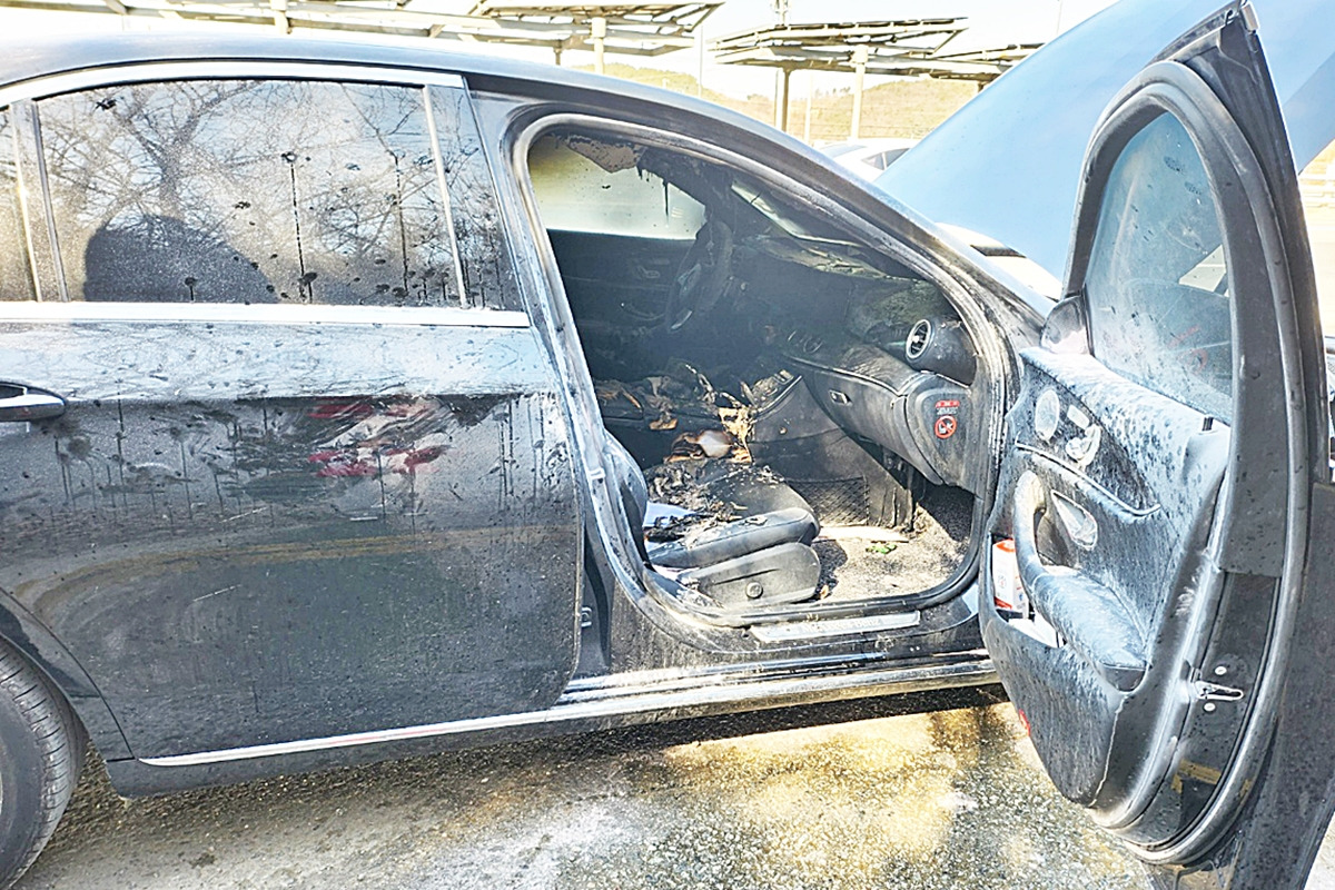 0_벤츠 E 클래스 화재_보배드림.jpg