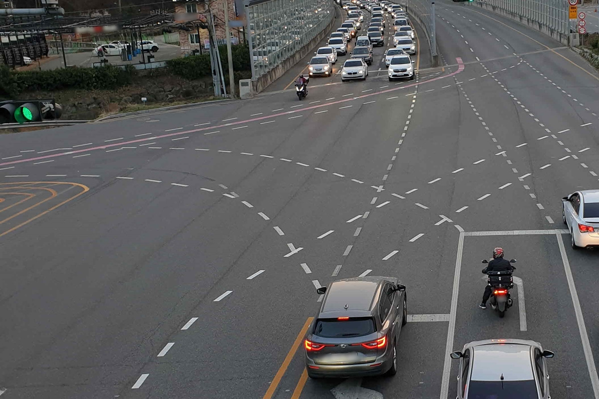 이상하게 그려진 유도선_시민방송용인.jpg