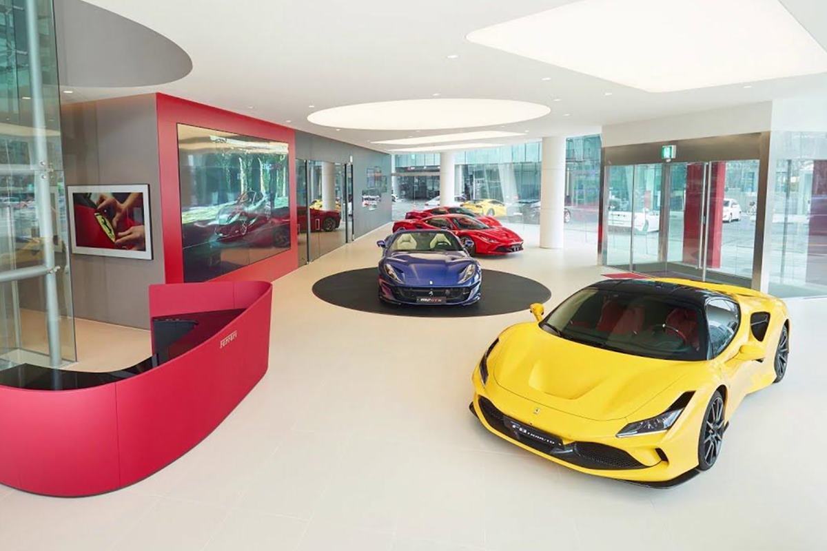 페라리 전시장 사진 출처 = 유튜브 채널 'Ferrari FMK'.jpg