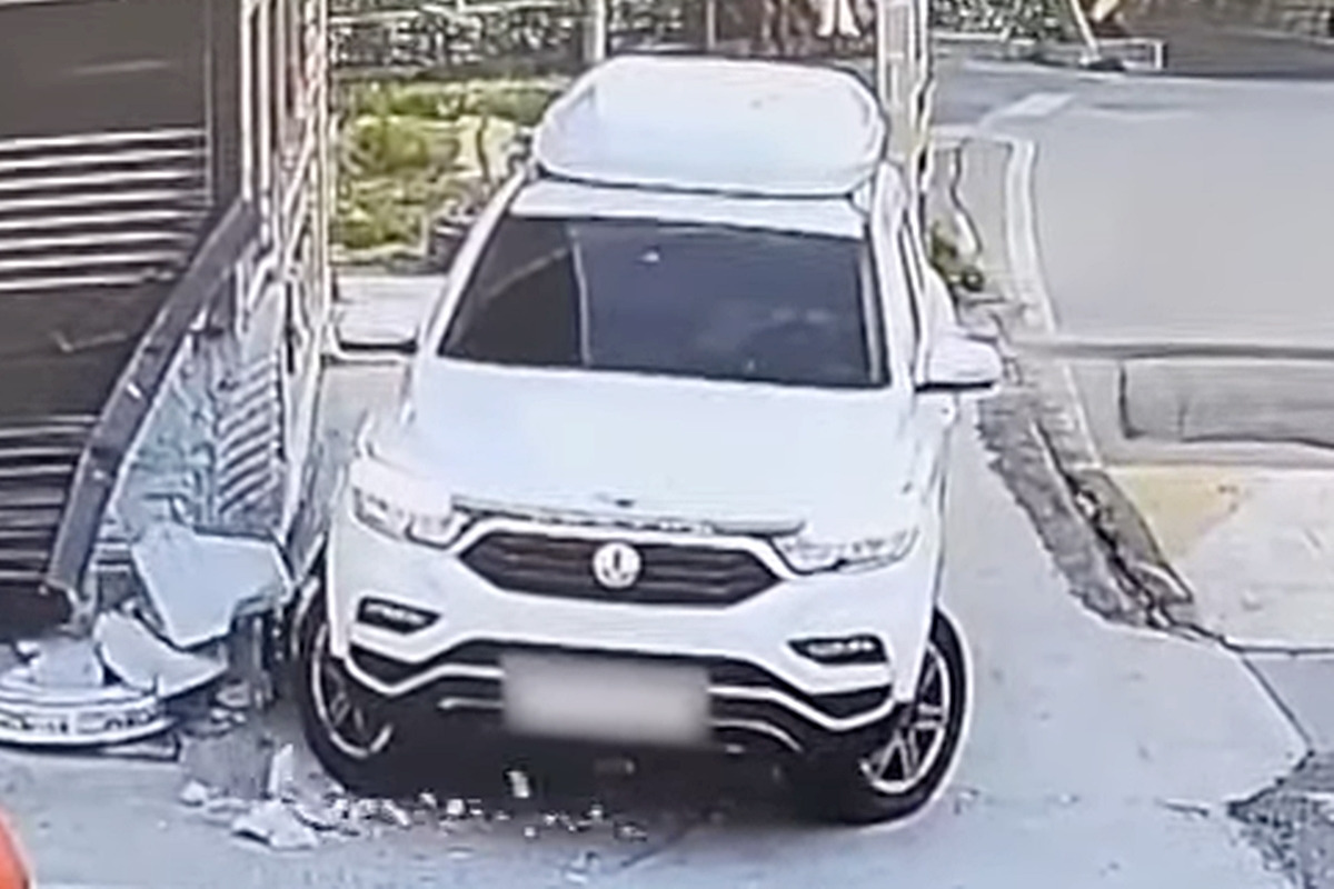 5_사고 직후_유튜브 채널 '한문철 TV'.jpg