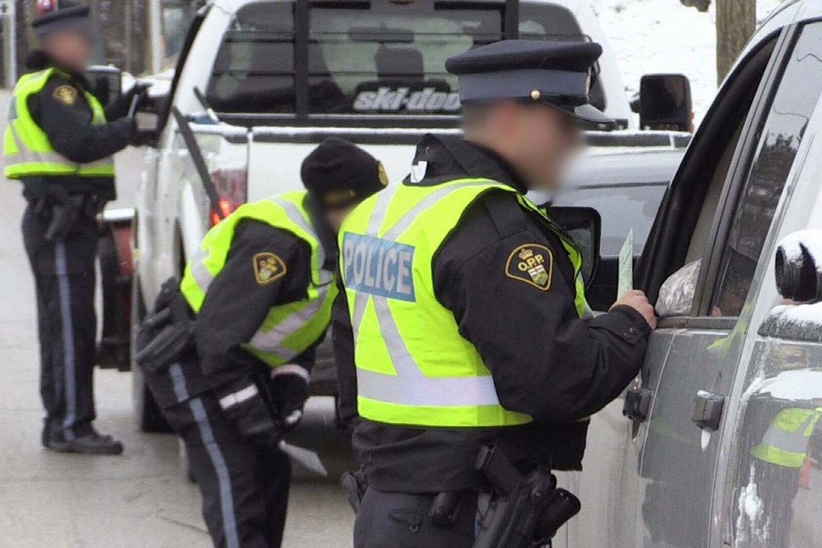 2_음주운전 단속 현장_'CTV News Barrie'.jpg