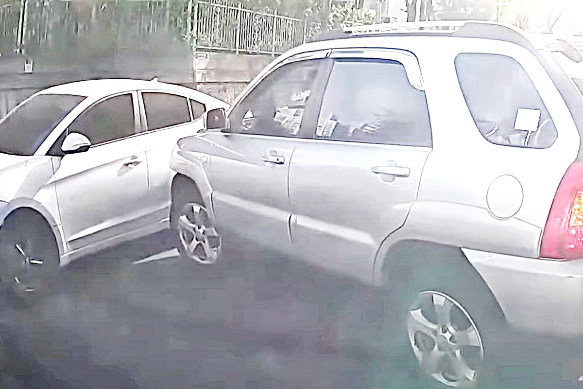 썸네일 사진 출처 = Youtube '블박맛집'.jpg