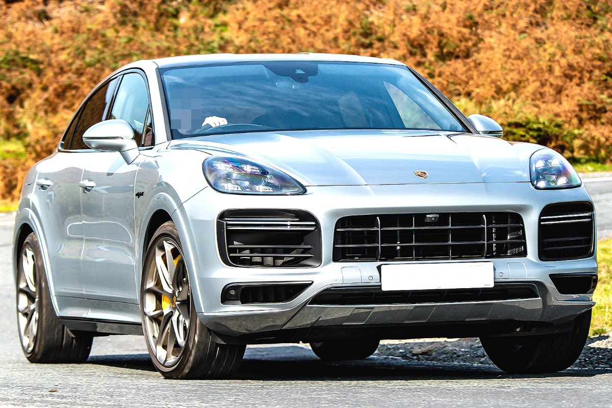 화사_SUV_포르쉐4.jpg