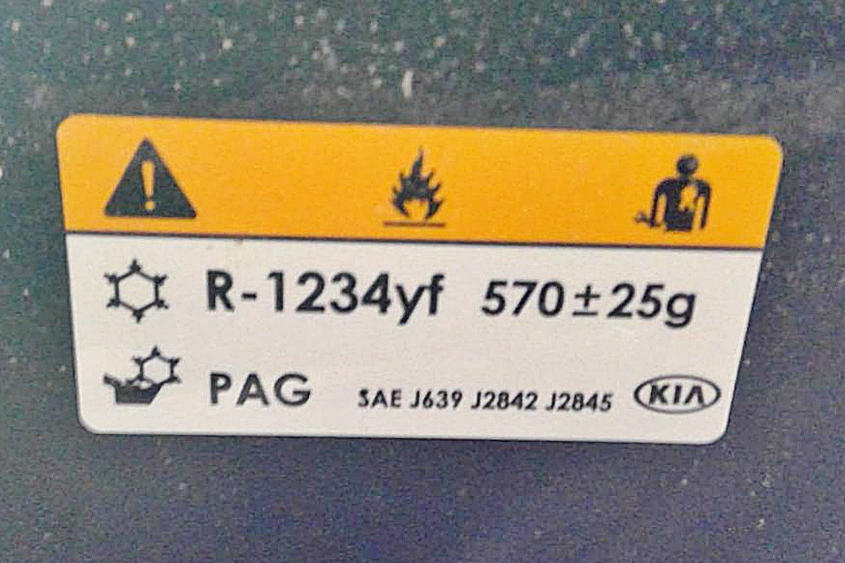 5_Country Line Auto Parts.jpg