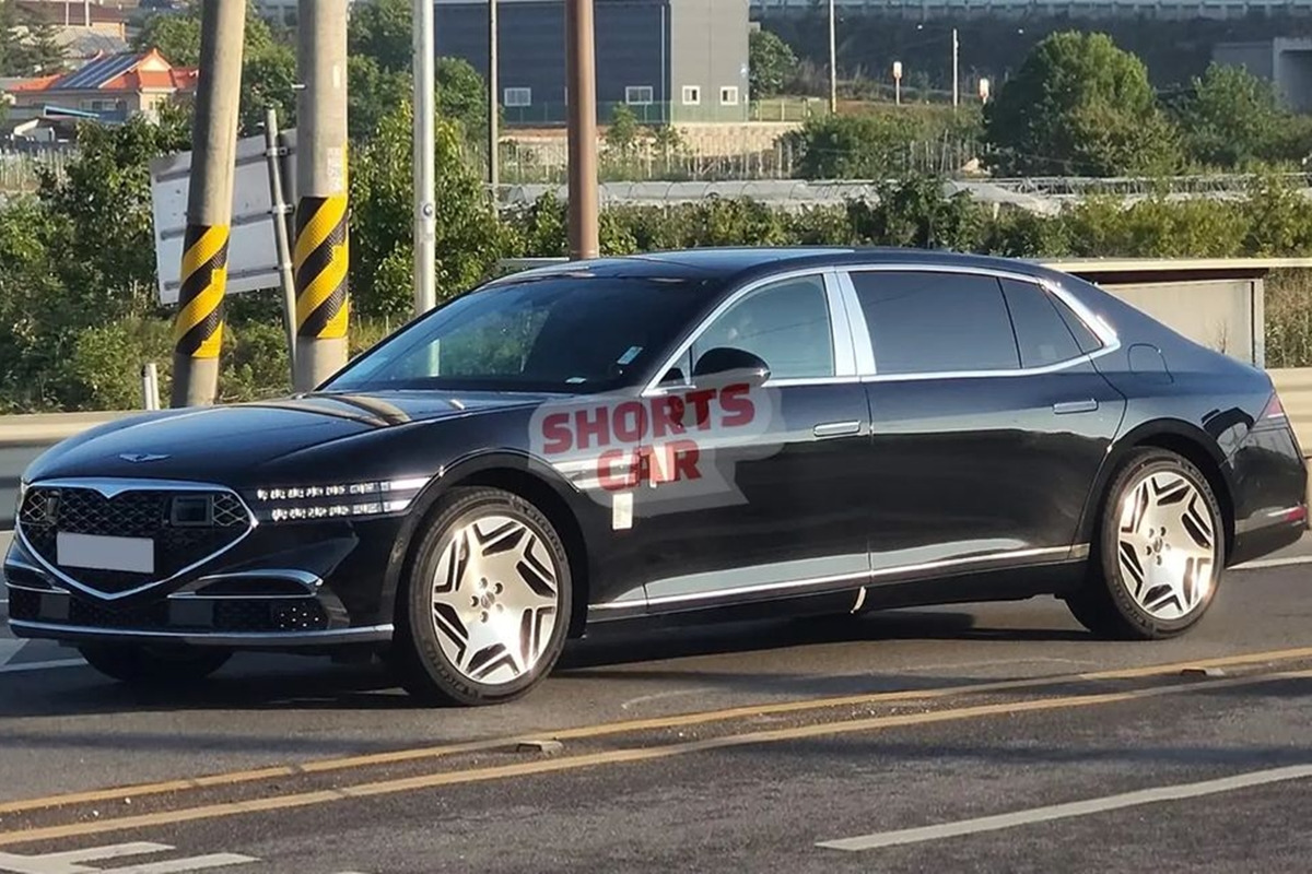 9_제네시스 G90 레벨 3 테스트카_인스타그램 'shorts_car'.jpg