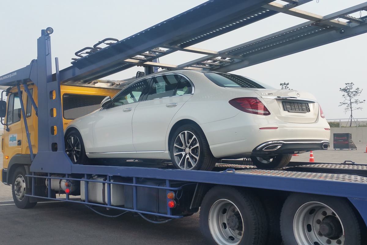 벤츠 E클래스 탁송.jpg