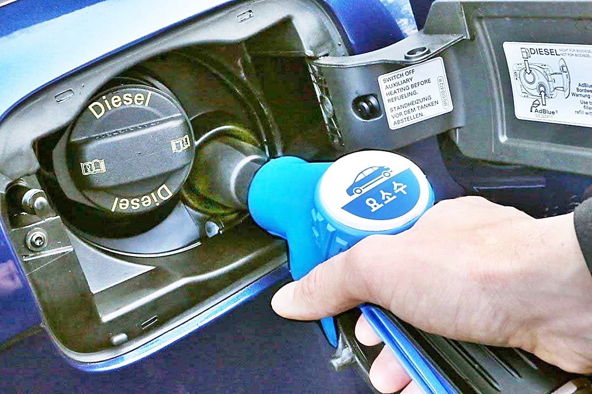 2_요소수 주입_유록스.jpg