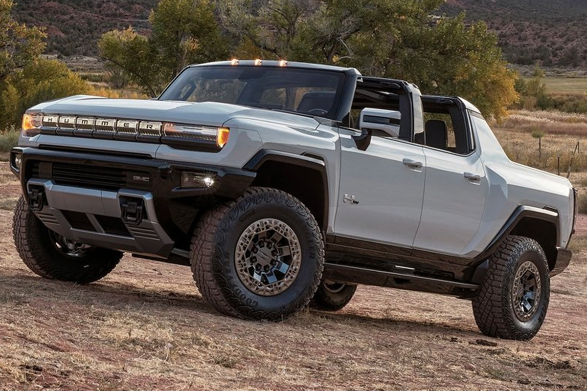 GMC-Hummer_EV-2022-1280-03.jpg
