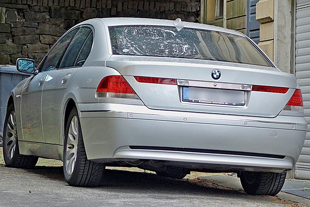 6_BMW E65 7시리즈_Flickr.jpg