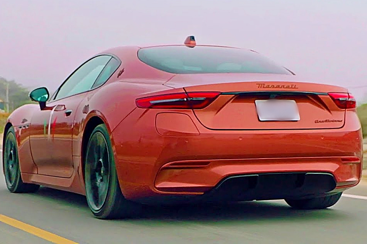 7_마세라티 그란투리스모 폴고레_YouTube 'Planet Car News'.jpg