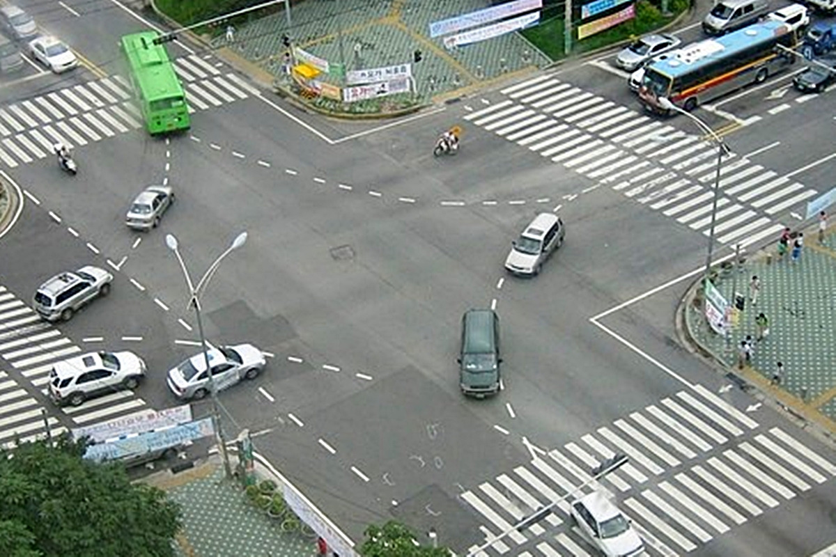 잘못된 좌회전 예시_베타뉴스.jpg