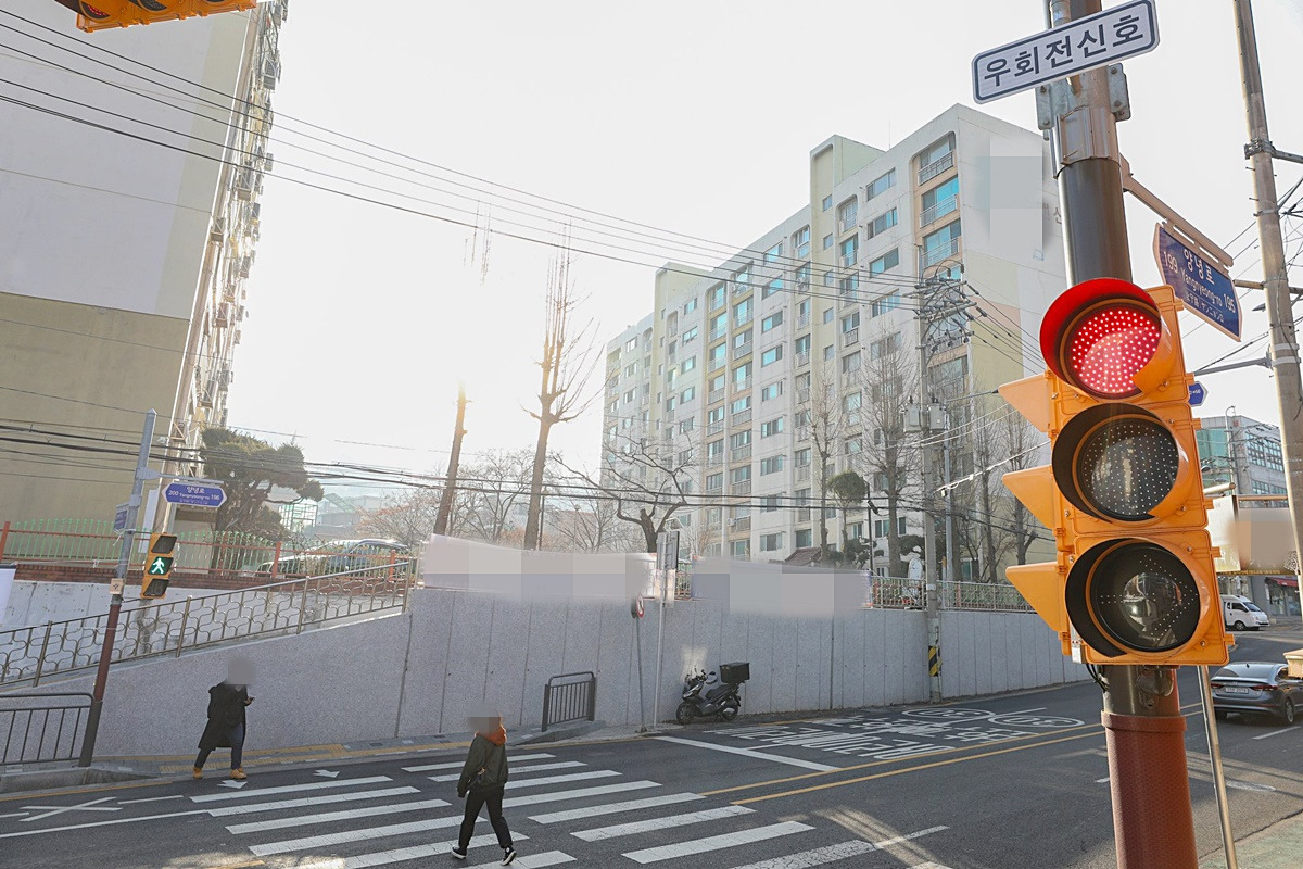 X자 횡단보도 2.jpg