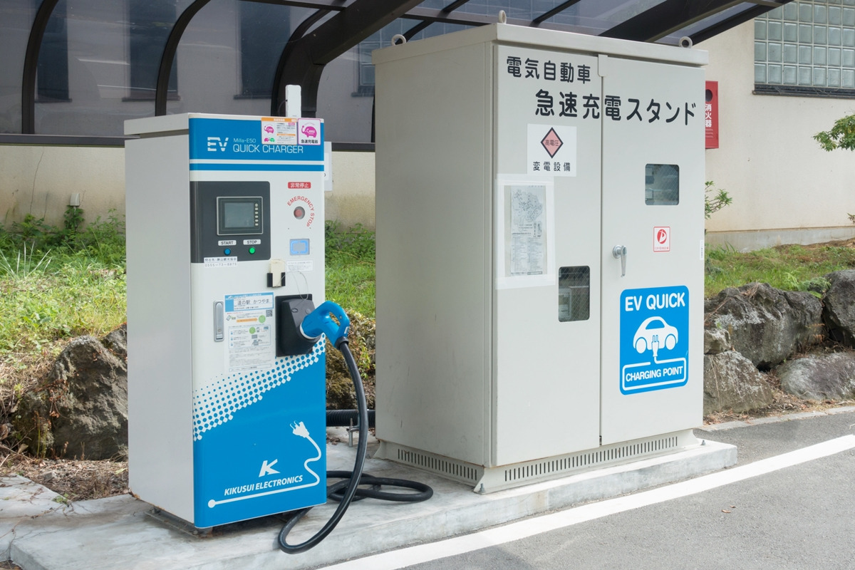 일본 전기차 충전기_1.jpg