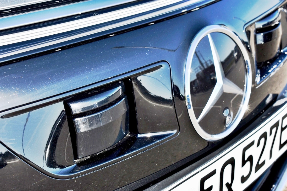 3_메르세데스-벤츠 EQS 라이다 센서.jpg