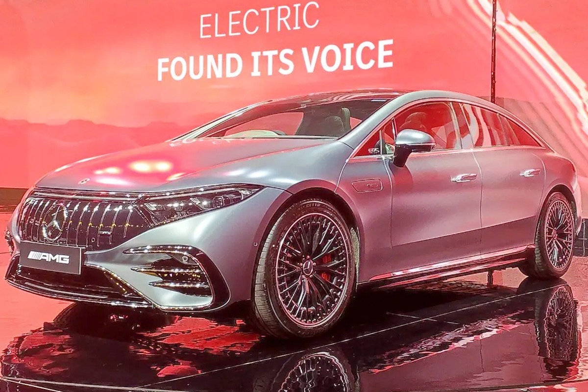 4_메르세데스-AMG EQS53 4매틱+_India com.jpg