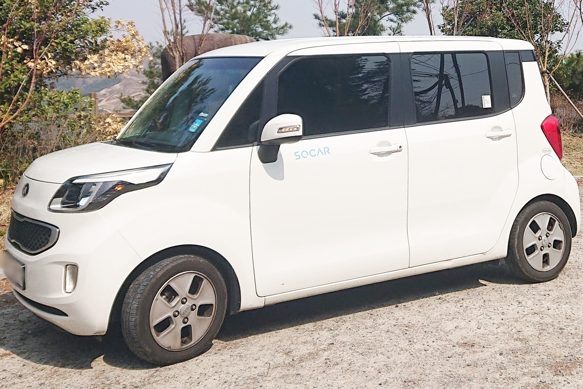 2_기아 레이 쏘카 차량.jpg