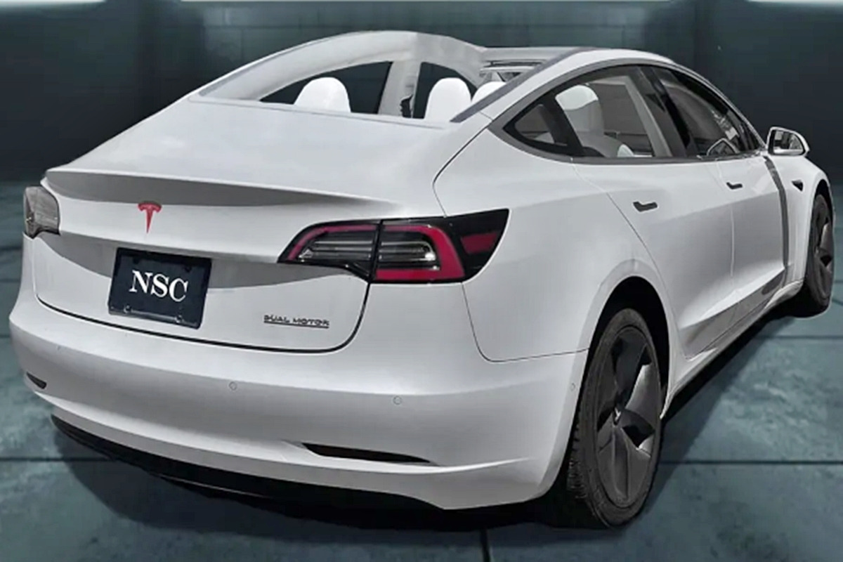 7_테슬라 모델 3 랜들럿_Newport Convertible Engineering.jpg