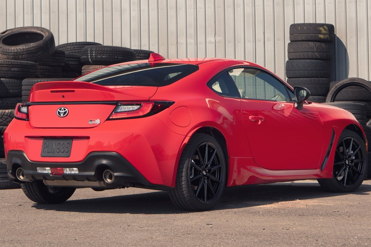 Toyota-GR_86-2022-1280-2f.jpg