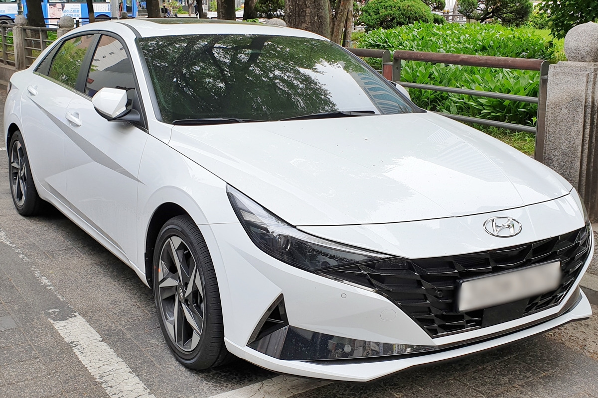 5_현대 아반떼_Wikipedia.jpg