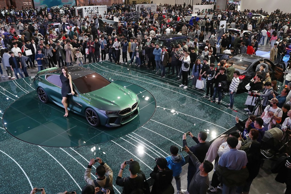 5-2 뉴스1, 2019년 열린 서울 모터쇼.jpg