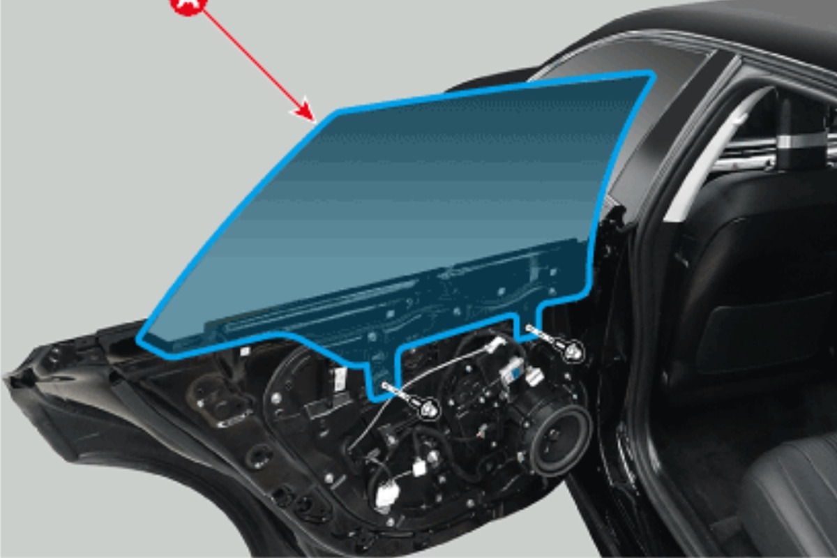 5_신형 그랜저 리어 윈도우 형상_현대자동차 GSW.jpg