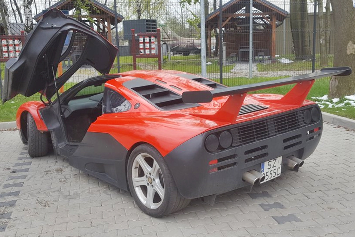 맥라렌 F1 레플리카_페이스북 'artiplastzabrze'_3.jpg