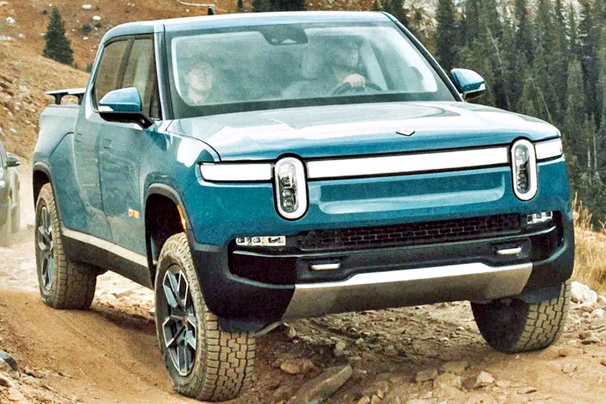 리비안 R1T CNET.jpg