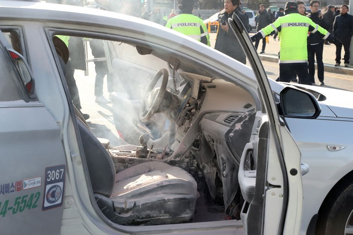 허프포스트코리아 타다에 반대해 분신 자살한 택시기사.jpg