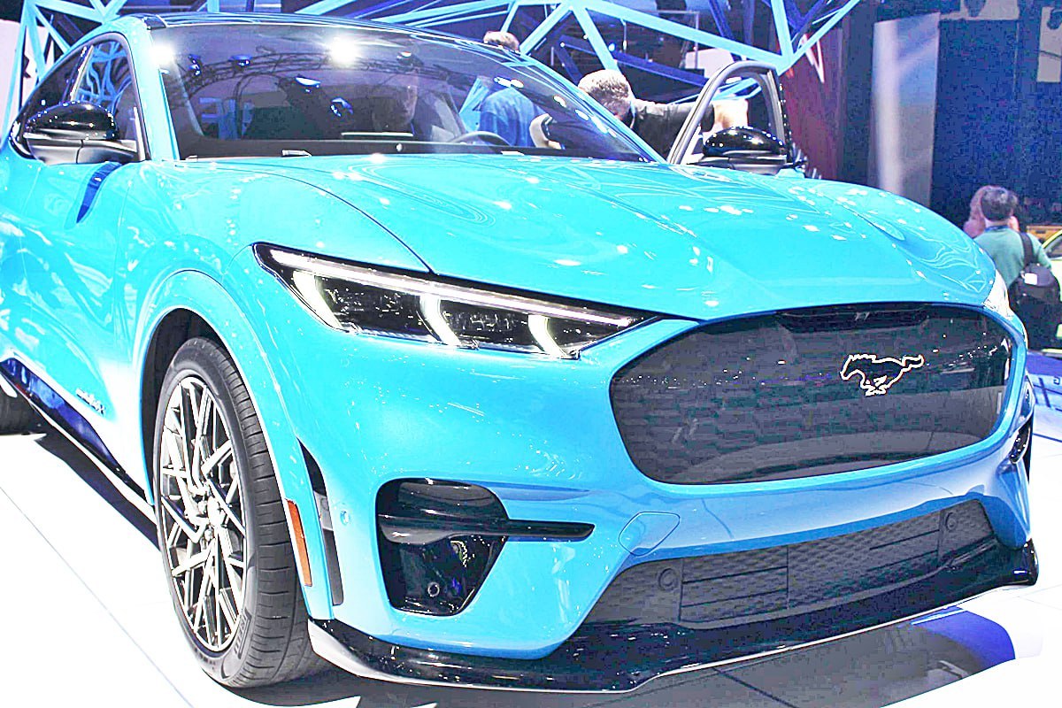 0_포드 머스탱 마하-e.jpg