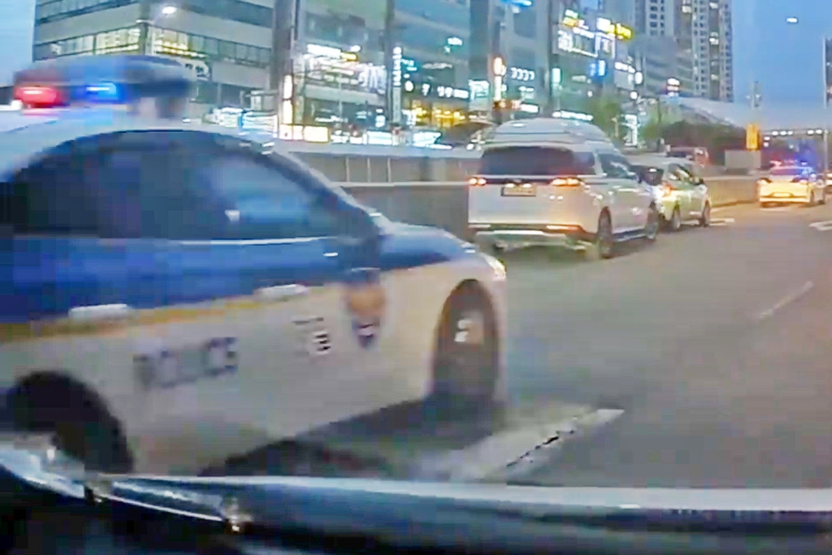 6_경찰 출동_'보배드림'.jpg