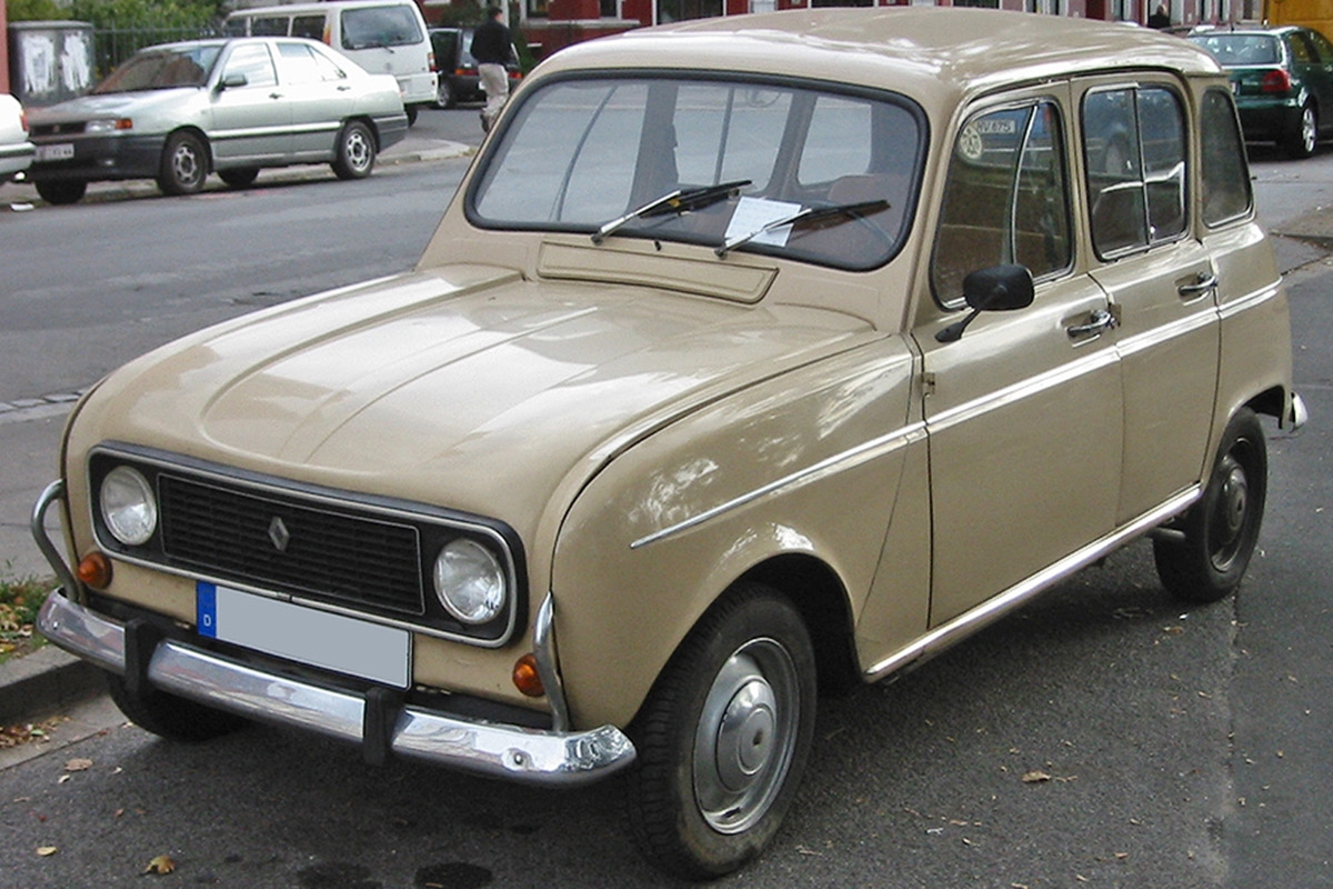 3_르노 4_Wikipedia.jpg