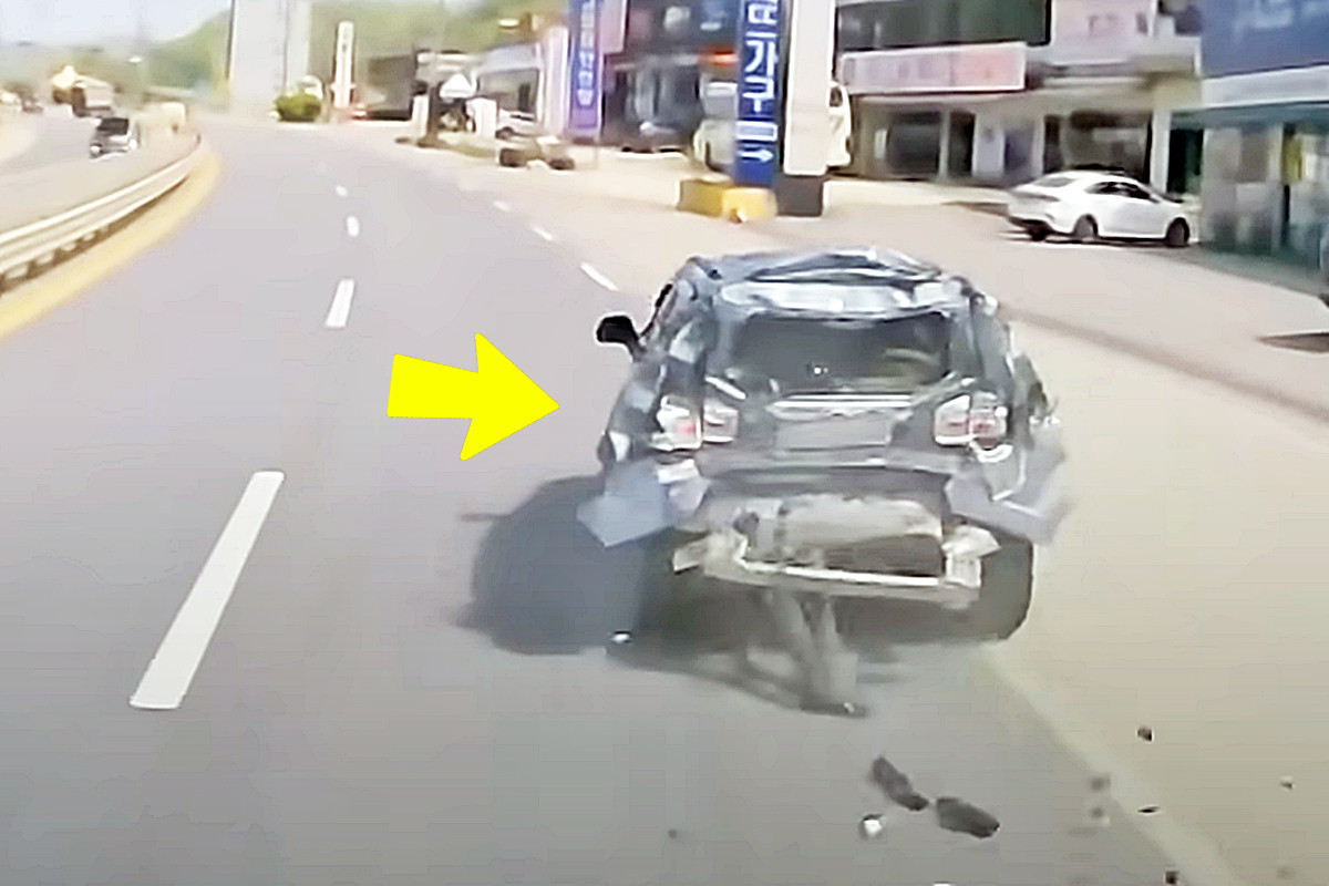 썸네일 사진 출처 = Youtube '한문철TV'.jpg