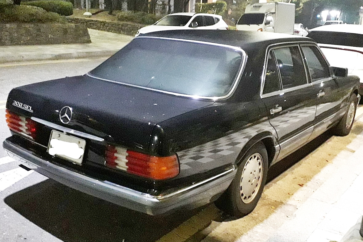 3_메르세데스-벤츠 300 SEL W126_네이버 남차카페 '인천ll제눼시스'님.jpg
