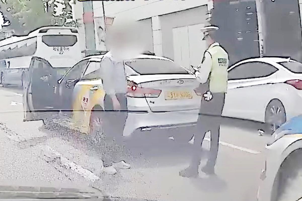 사진 출처 = 유튜브 채널 '그것이 블랙박스'.jpg