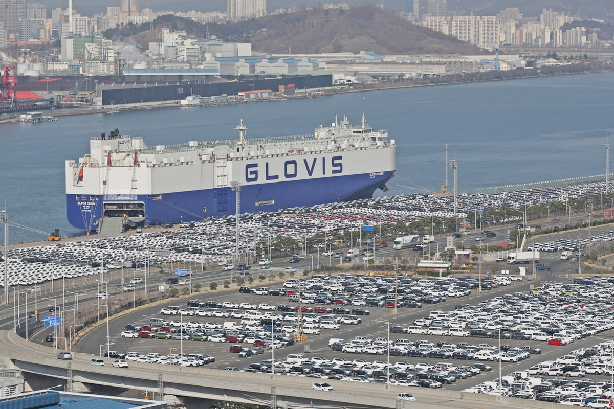 5_선적되는 현대차 수출물량_뉴스1.jpg