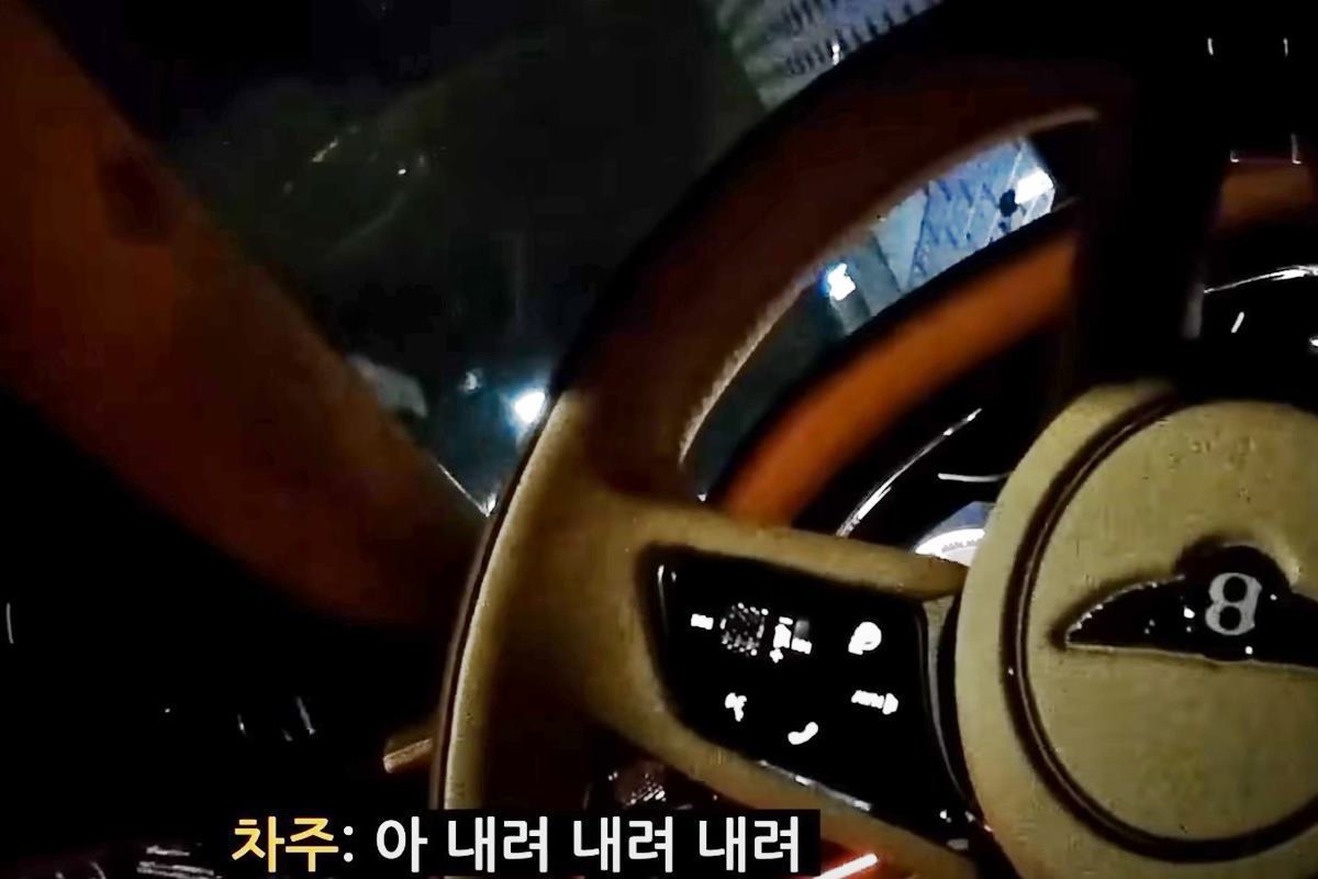 기사에게 내리라고 명령하는 차주 사진 출처 = 유튜브 채널 '한문철TV'.jpg