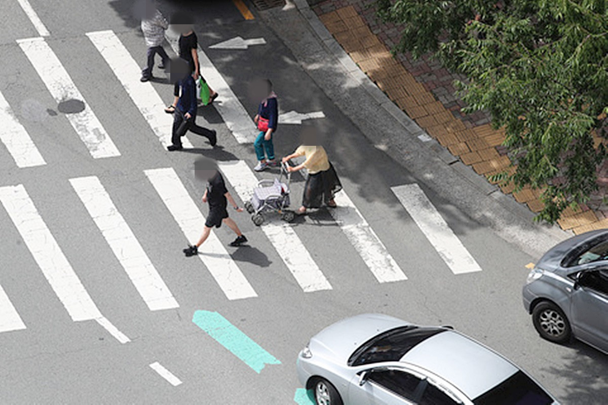 마름모 노면표시 7.jpg