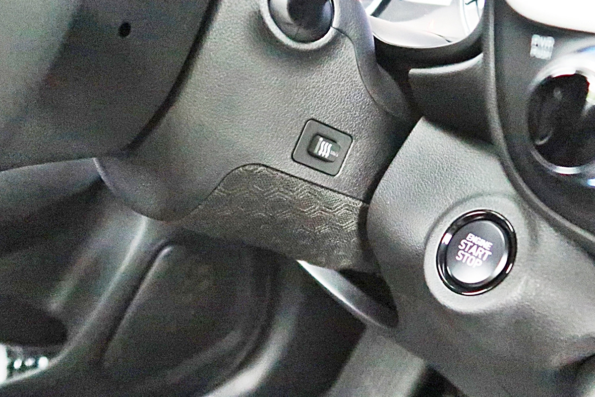 5_현대 베뉴 적외선 무릎 워머.jpg