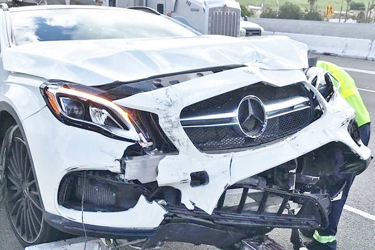 0_벤츠 프리 세이프_Reddit_2.jpg