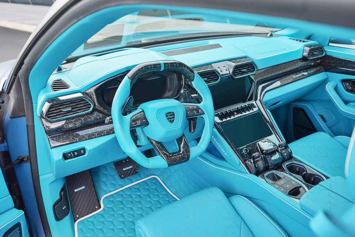 5_만소리 베나투스 쿠페 에보 C 인테리어_Mansory.jpg