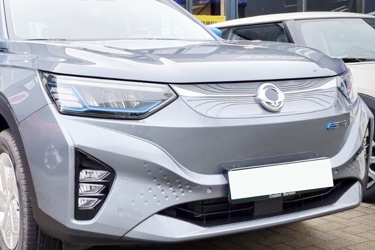 쌍용자동차 코란도 E 모션.jpg