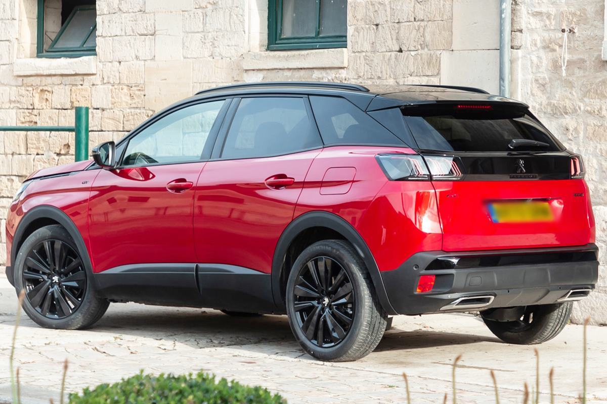 푸조 3008 사진 출처 = '2GB'.jpg