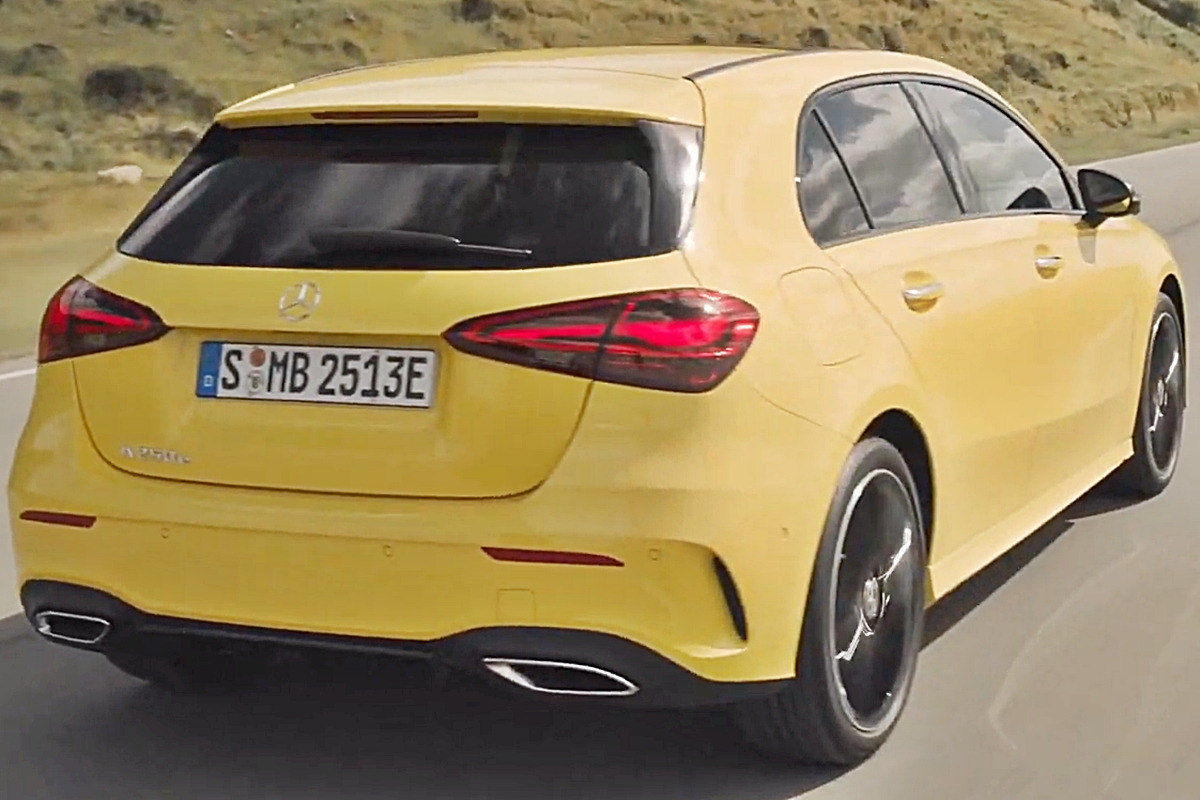 A클래스2_YouTube 'Nick O'Leary'.jpg