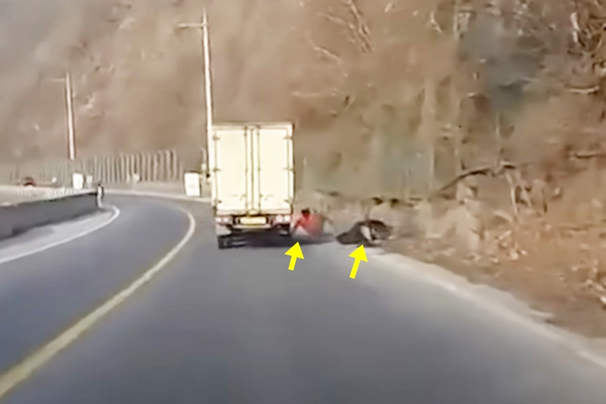 오토바이 와장창 5.jpg