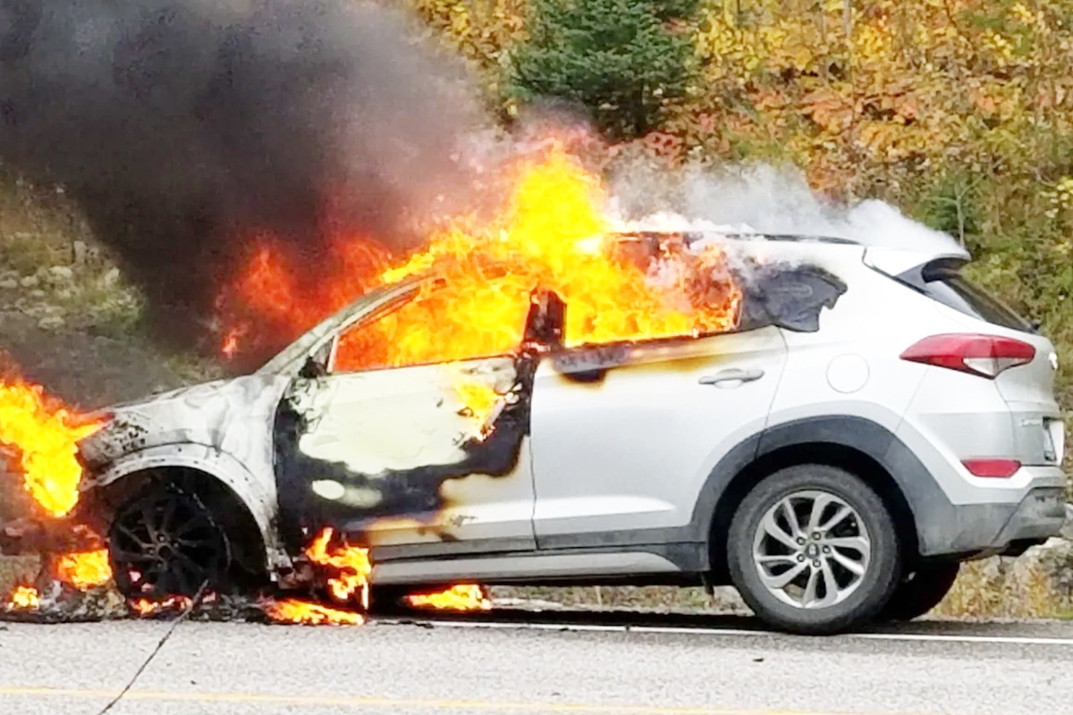 4_현대 투싼 화재_Lyrical World.jpg