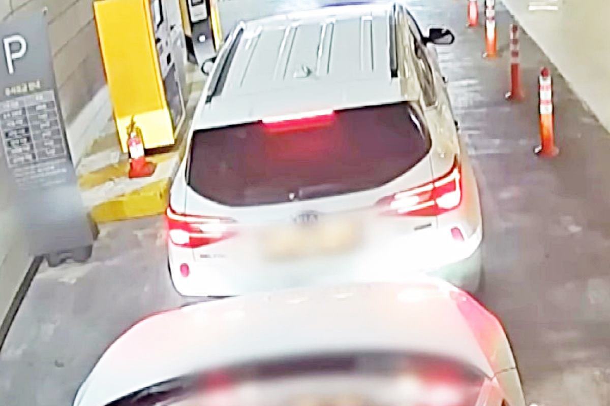 썸네일 사진 출처 = Youtube '맨인블박'.jpg